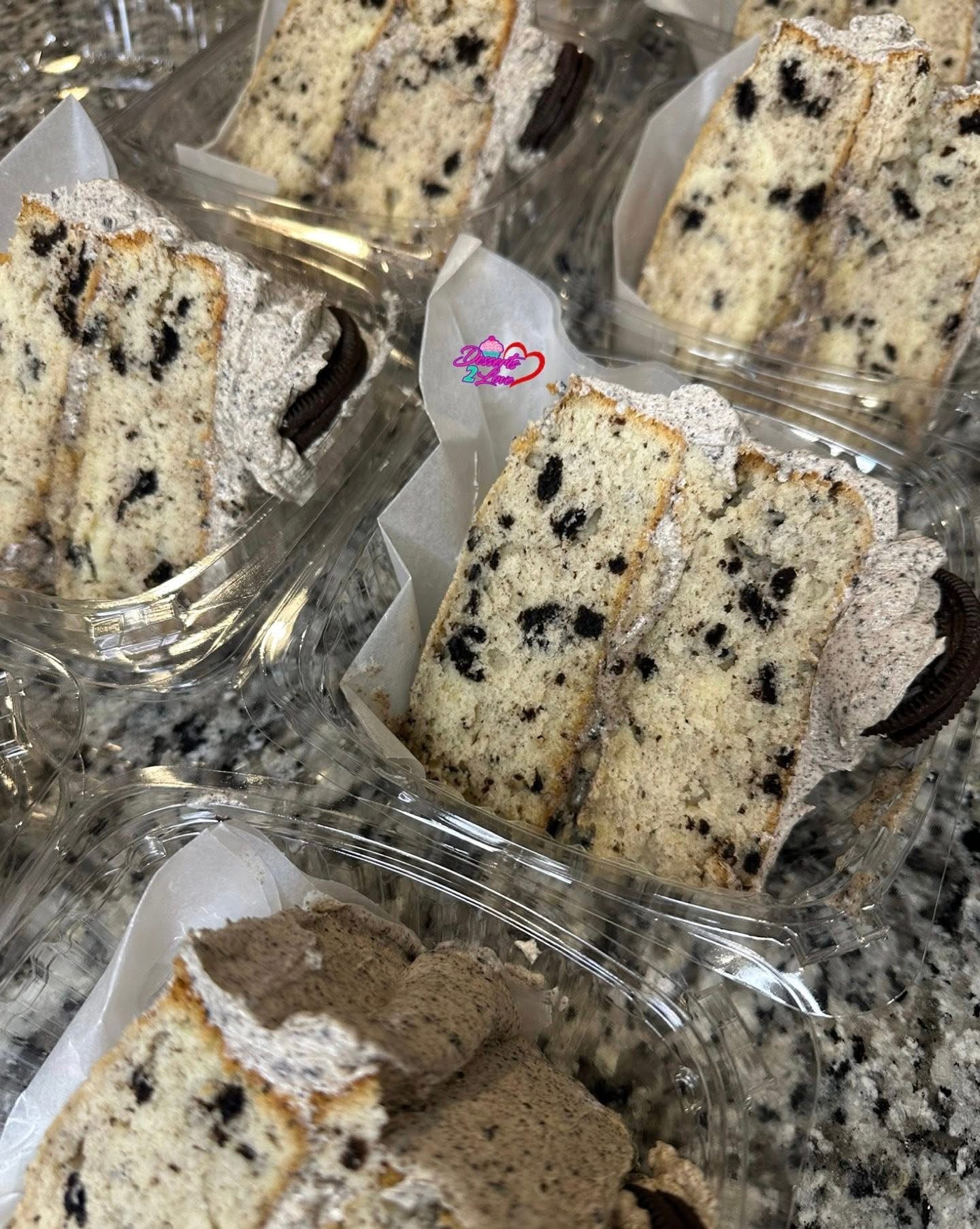 Cookies n Cream Cake Slice