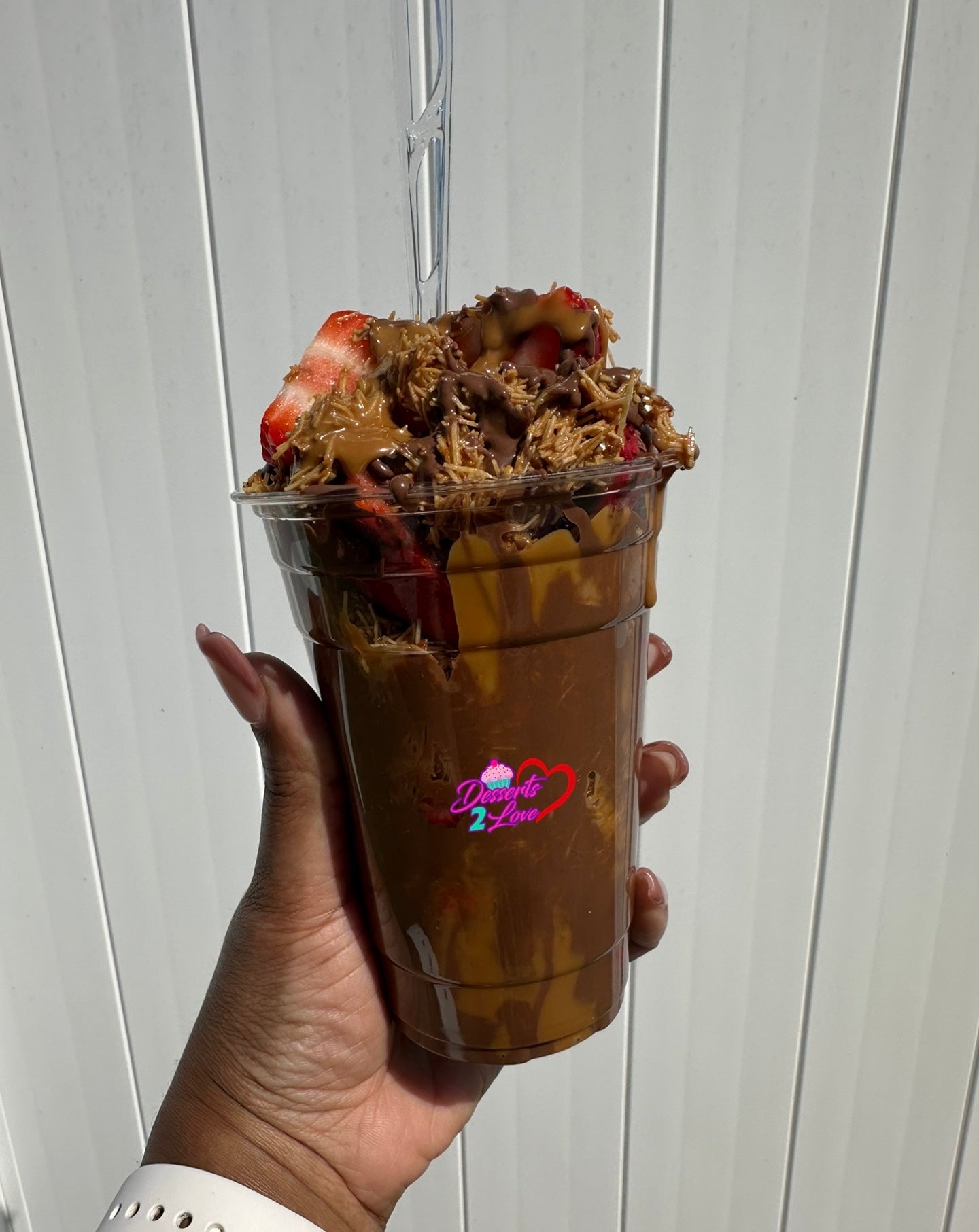 Dubai Biscoff Chocolate Strawberry Cup
