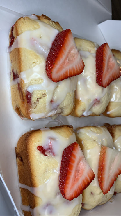 Mini Strawberry Pound Cakes